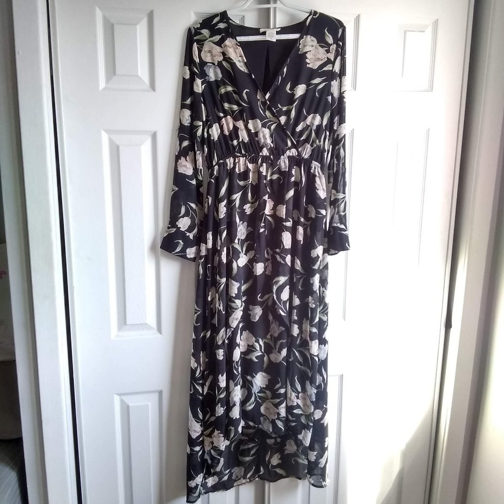 Beautiful flowery dress💮